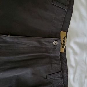 Men's Wrangler Cargo Shorts NWT